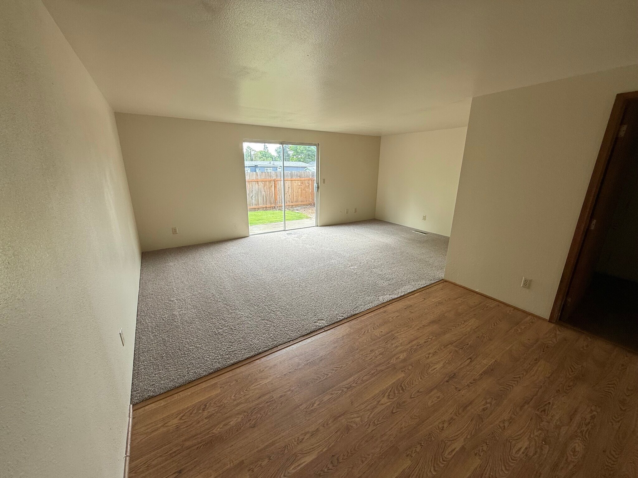 Dining room, living room - 329 Bessie St