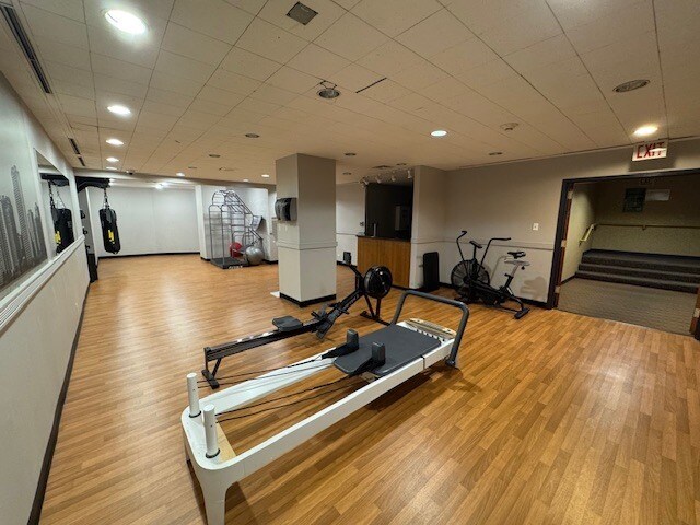 Building Photo - 211 E Ohio St