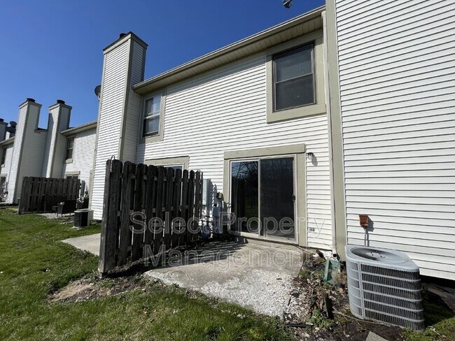 Building Photo - 5448 Evard Rd