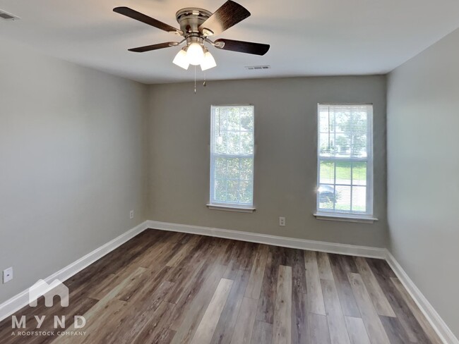 Building Photo - 3403 Southern Ginger Dr