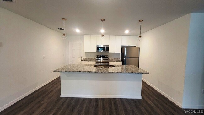 Building Photo - 7486 N Galena Ave