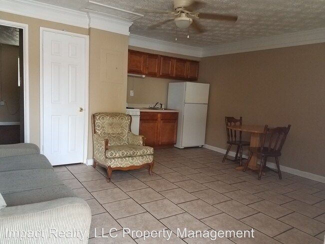 Primary Photo - 1 br, 1 bath Apartment - 230 South 6th Street