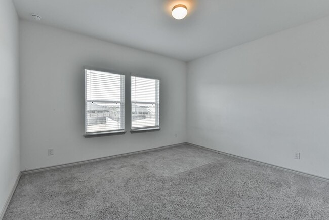 Building Photo - 7915 Gold Dr
