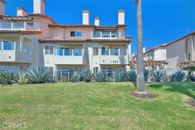 Building Photo - 1400 Pacific Coast Hwy