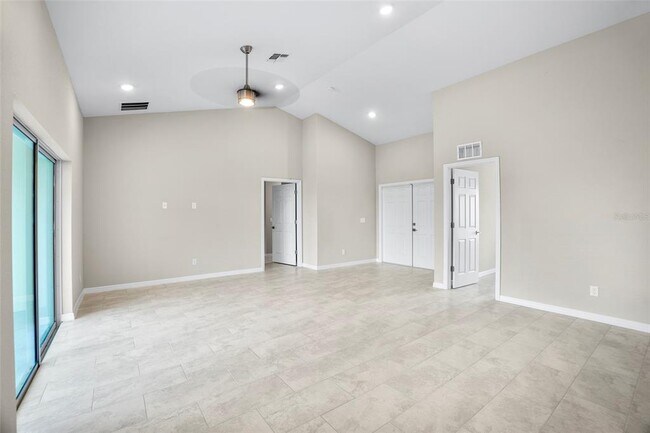 Building Photo - 1913 NW 30th St