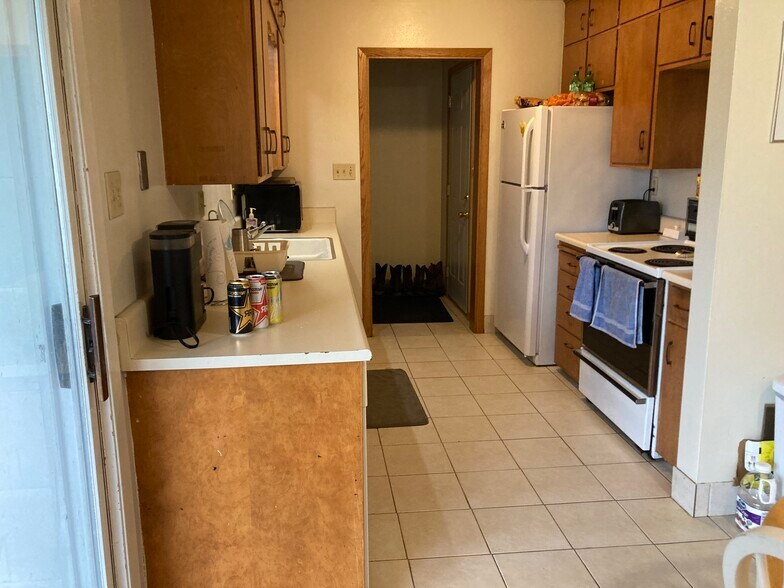 Building Photo - 1522 Starview Dr