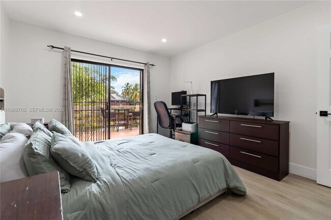 Building Photo - 12241 SW 24th Terrace