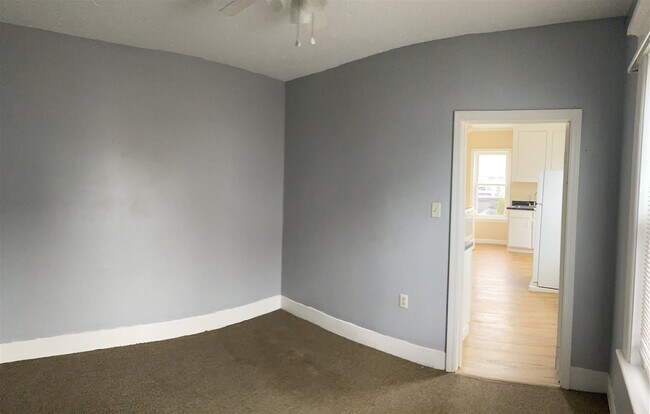 Building Photo - 270 Manchester St