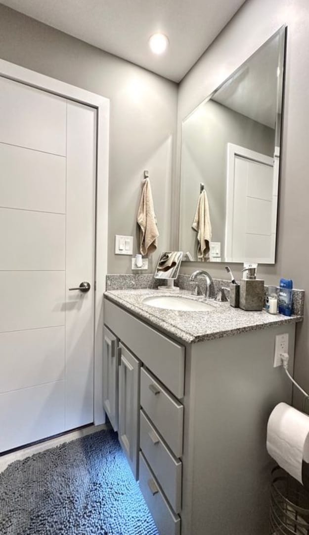 Building Photo - 190 S Wood Dale Rd