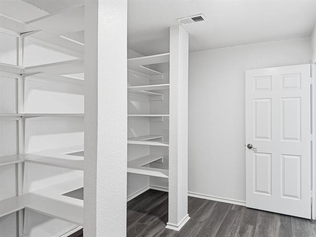 Building Photo - 12214 Peachtree Ln