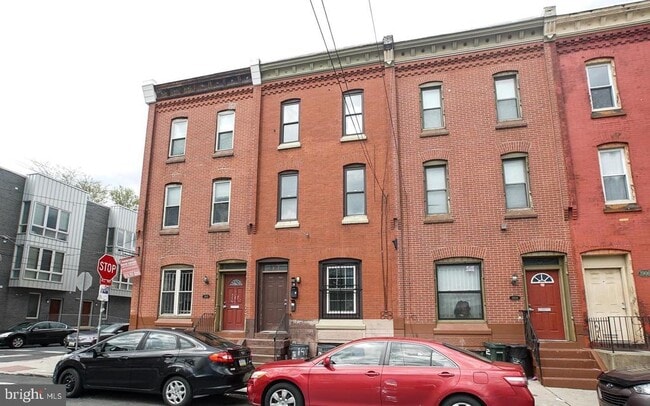 Building Photo - 1902 N 17th St