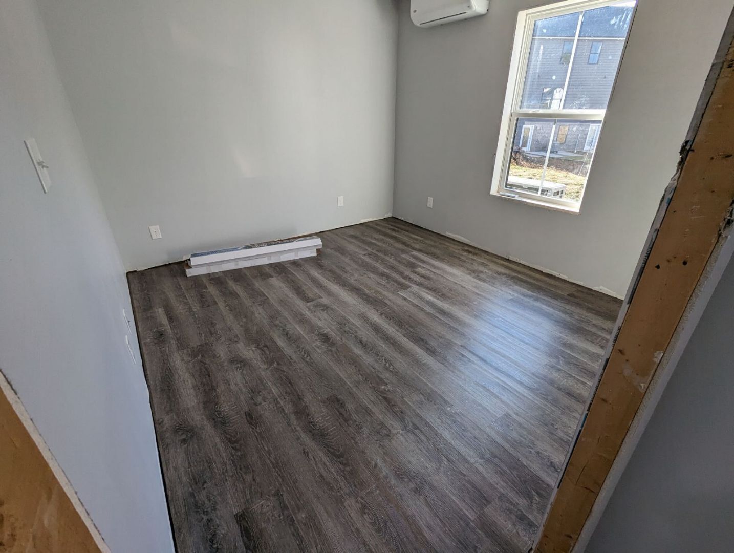 Building Photo - 151 Sunburst Villa Dr