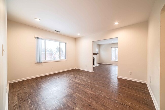 Building Photo - 17596 Santa Rosa Dr