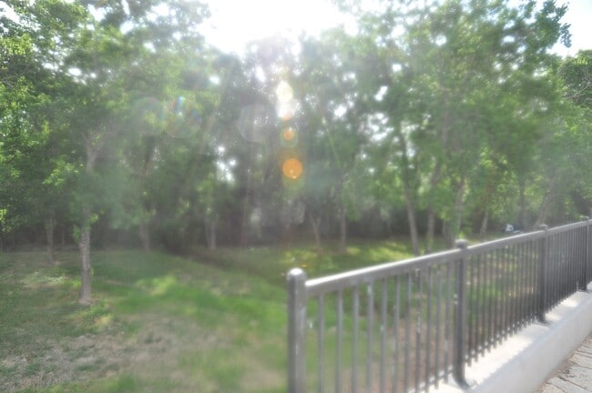 Building Photo - 32327 Melbrooke Dr