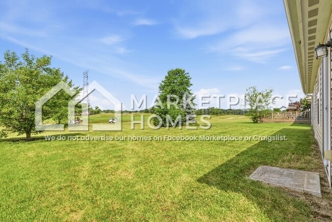 Building Photo - 5264 Brassie Dr