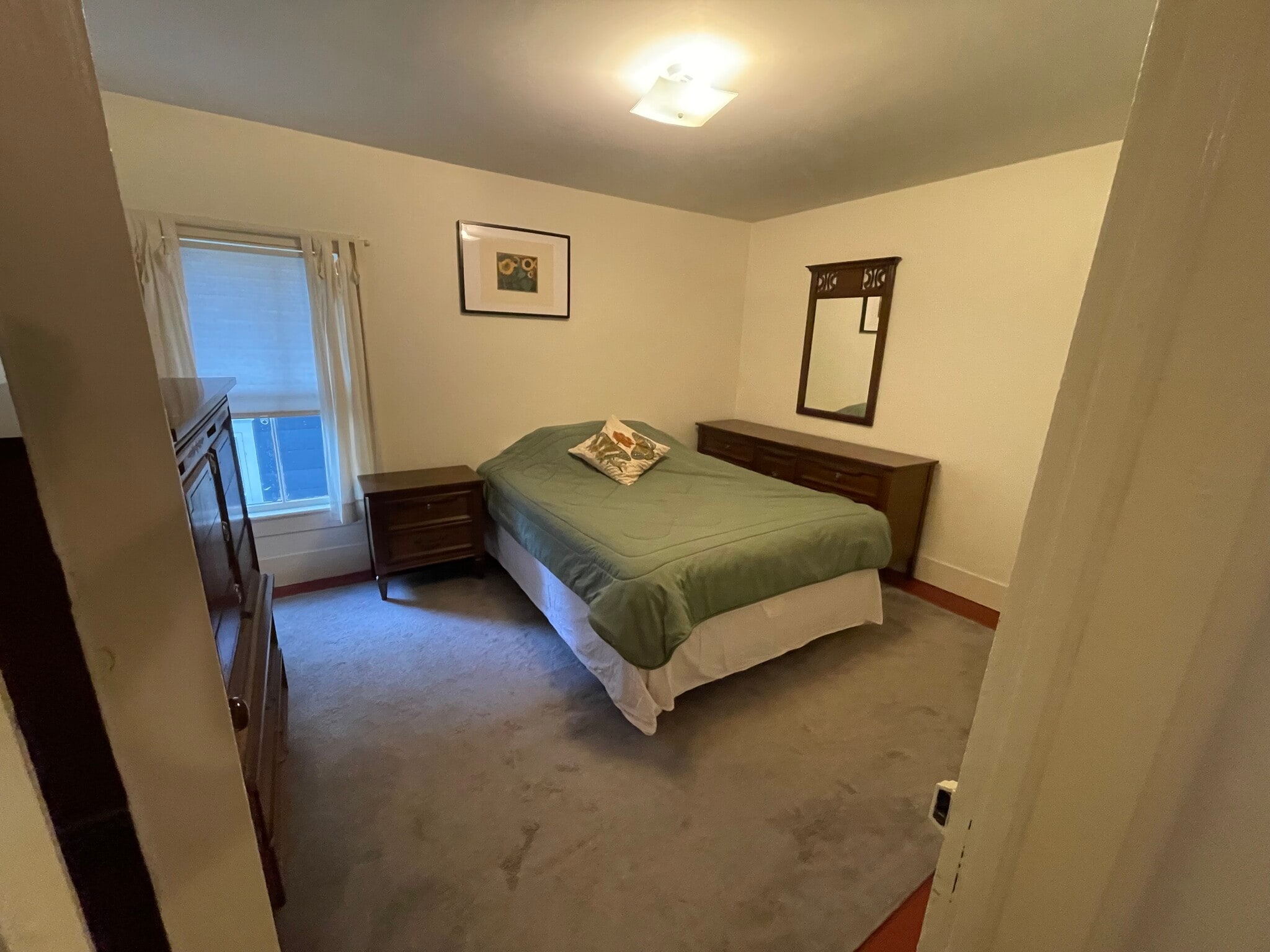 Unit 2 (1BR) - 24 Leatherstocking St