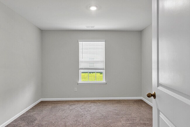 Building Photo - 419 Turp Landing Ln
