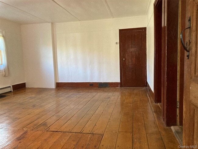 Building Photo - 607 Bull Mill Rd