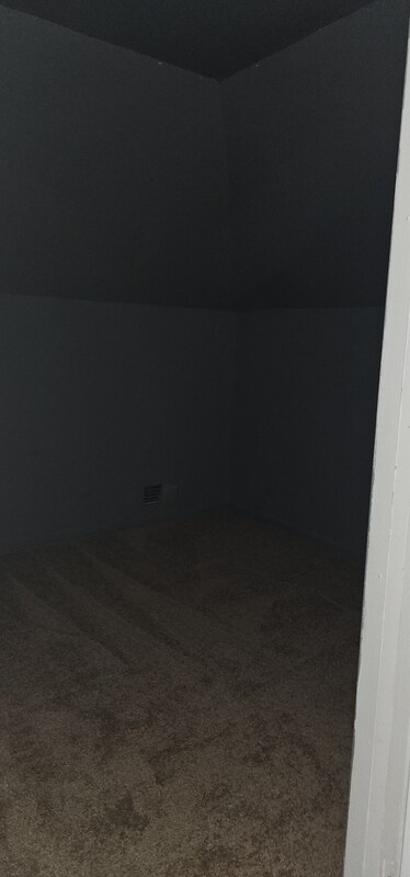 Building Photo - 361 N Gallatin Ave