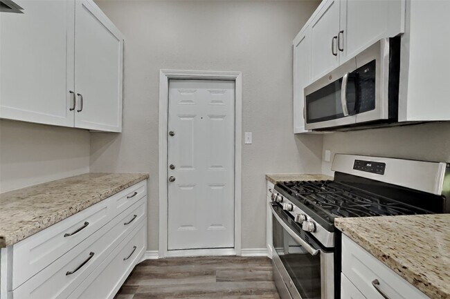 Building Photo - 9119 Newkay Ln