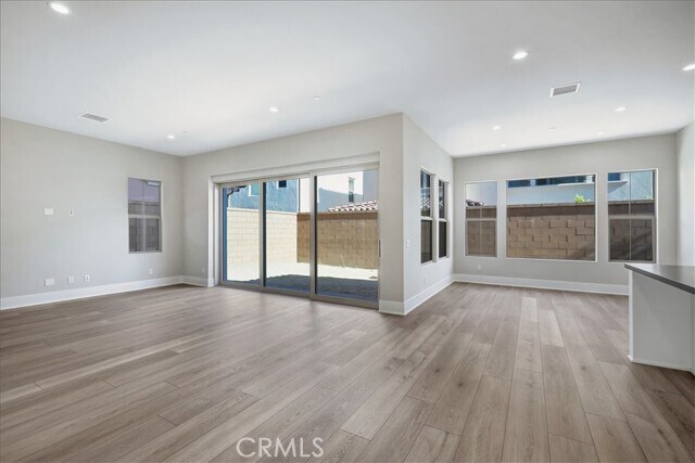 Building Photo - 212 Mistwater
