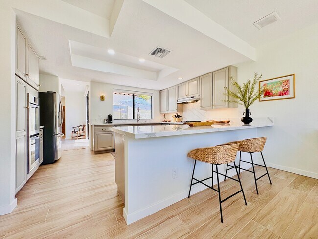 Building Photo - 49435 Ave Club La Quinta