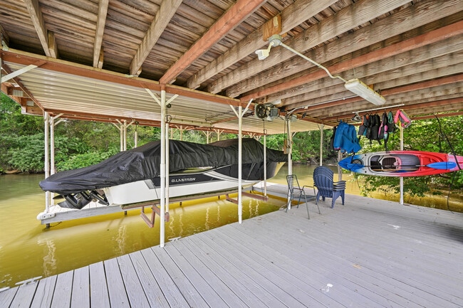 Building Photo - 135 Harbour Ridge