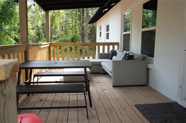 Building Photo - 250 Private Rd 8579