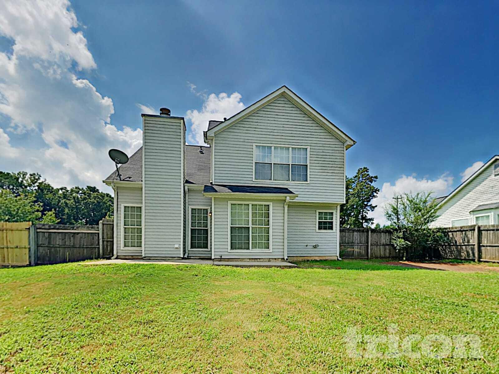 Building Photo - 105 River View Ct