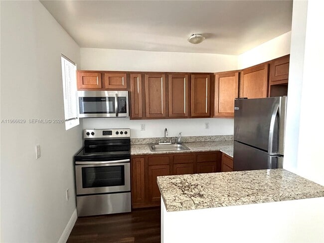 Building Photo - 535 NW 7th St