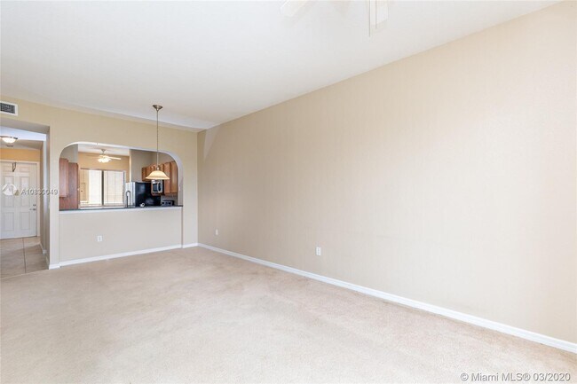 Building Photo - 3600 Oaks Clubhouse Dr