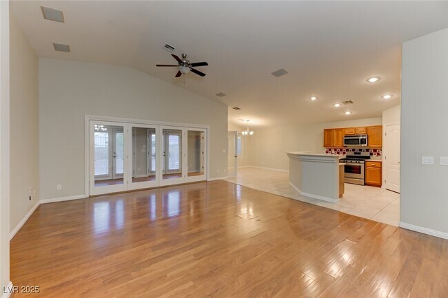 Building Photo - 8647 Majestic Vision Way