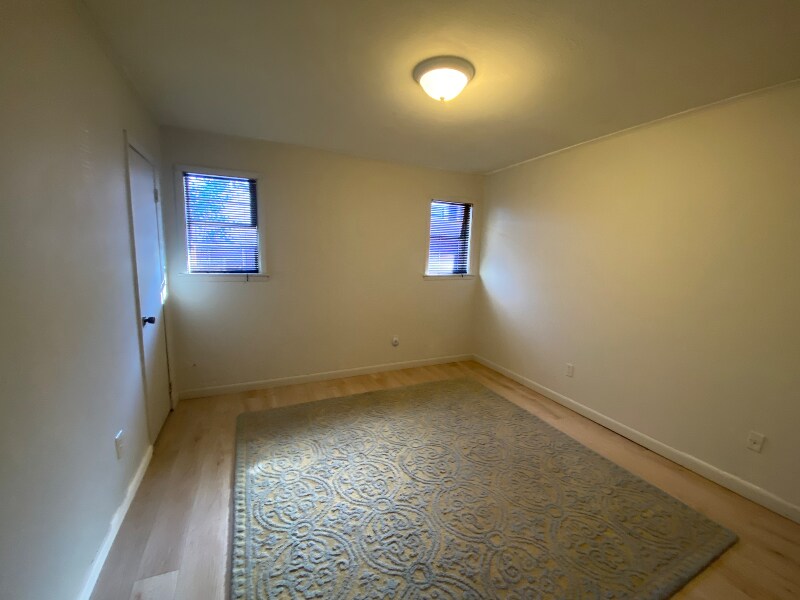 Building Photo - 1829 4th St