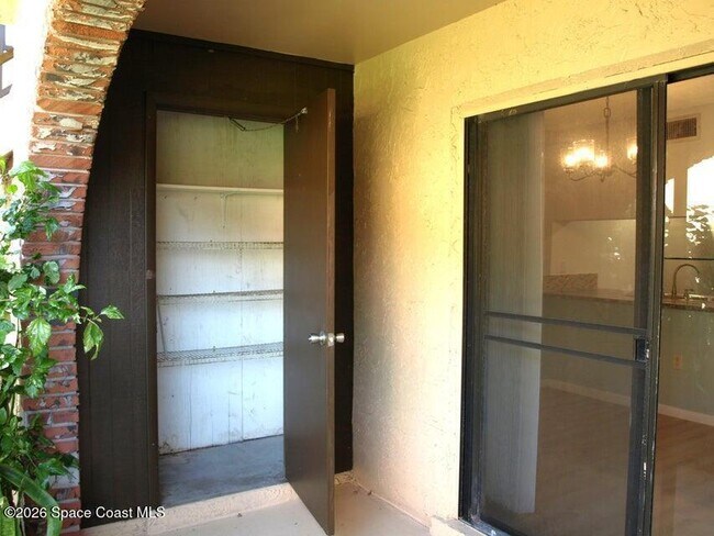 Building Photo - 126 San Paulo Cir