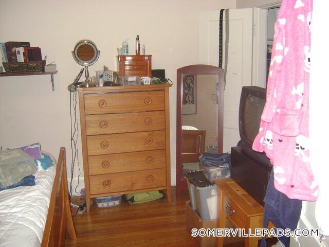 Building Photo - 402 Highland Ave