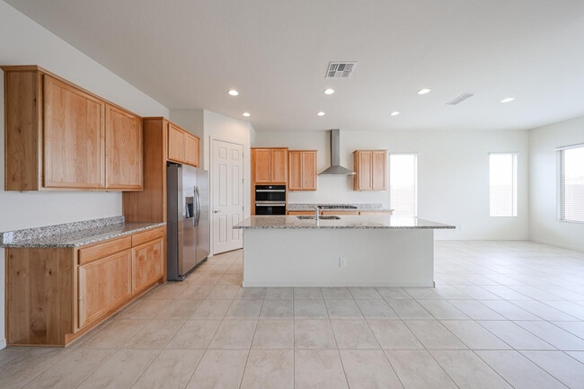 Building Photo - 25620 N 167th Dr