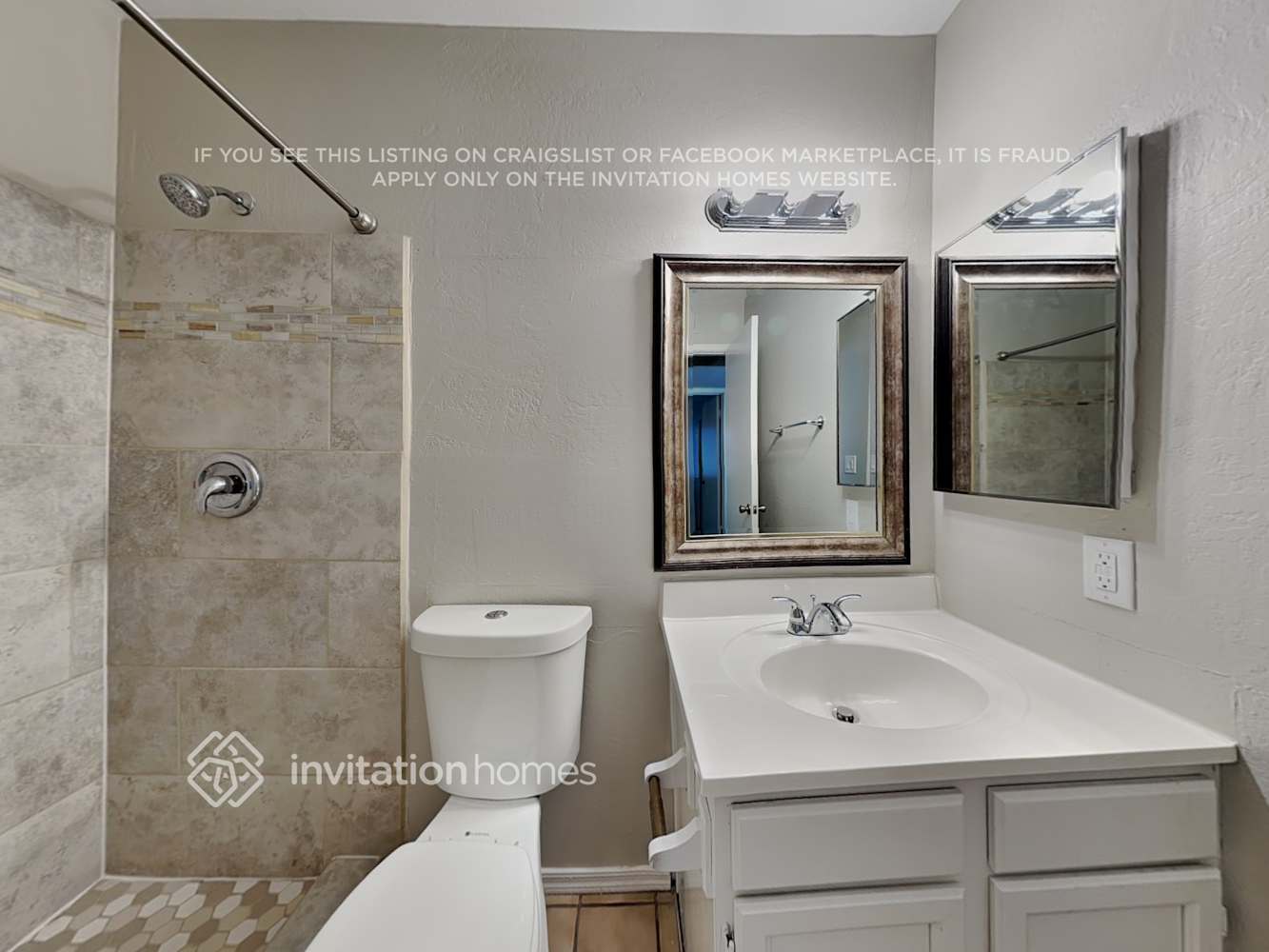 Building Photo - 2218 W Knox Rd