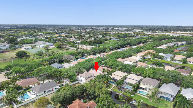 Building Photo - 981 Delray Lakes Dr