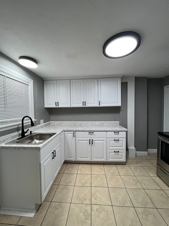 Building Photo - 74 Reed St