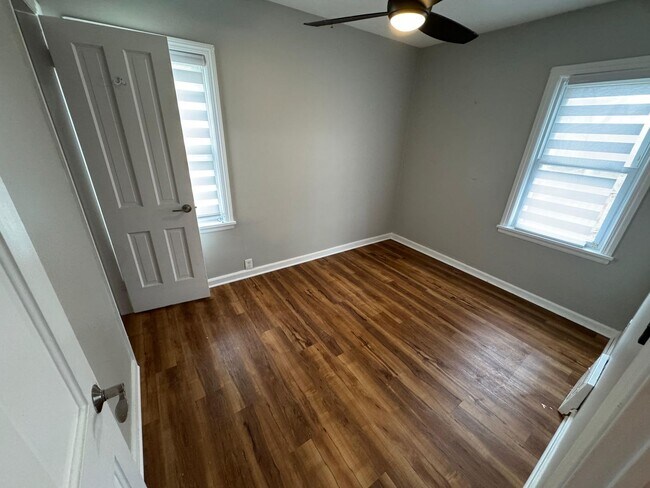 Building Photo - Renovated 3BR Home in Euclid (Move-In Ready)
