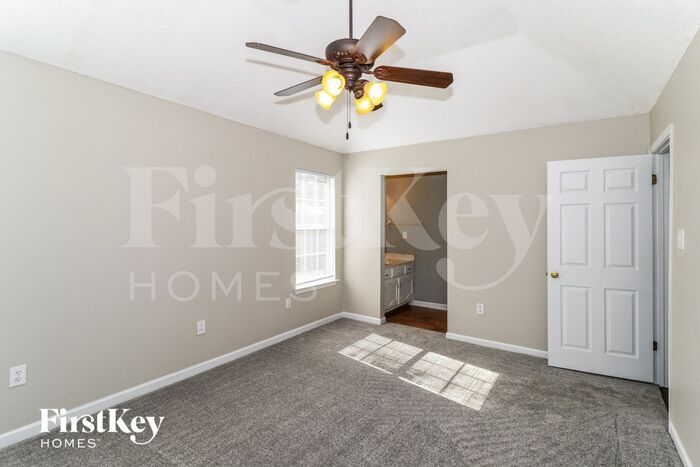 Building Photo - 5539 Lacey Cove