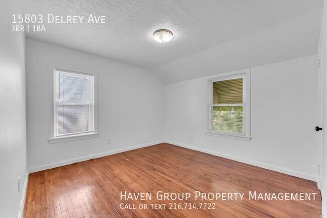 Building Photo - 15803 Delrey Ave