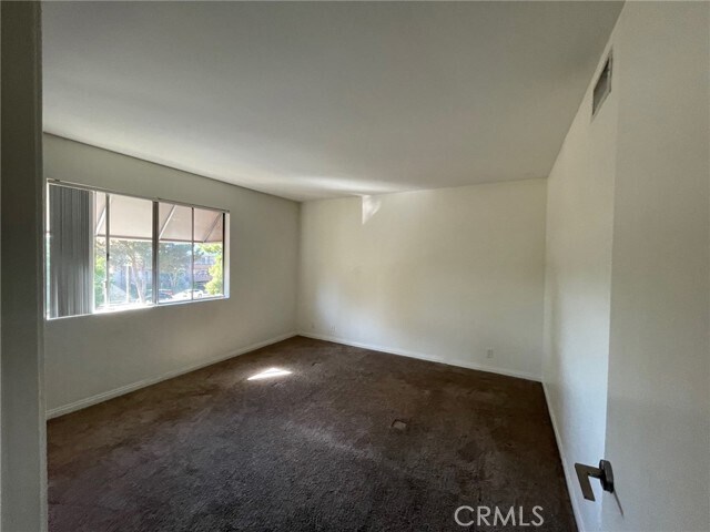 Building Photo - 5400 Radford Ave