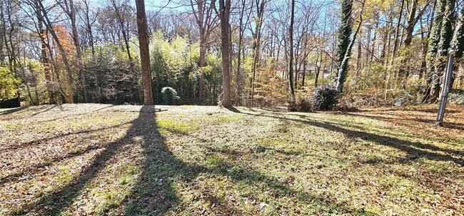 Building Photo - 1854 Oak Ridge Way NW