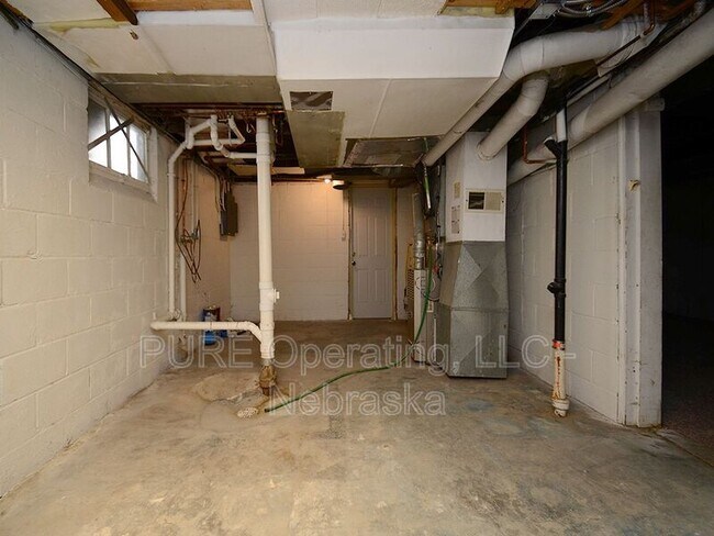 Building Photo - 3339 N 53rd St