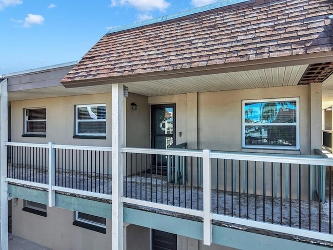 Building Photo - 1028 Apollo Beach Blvd