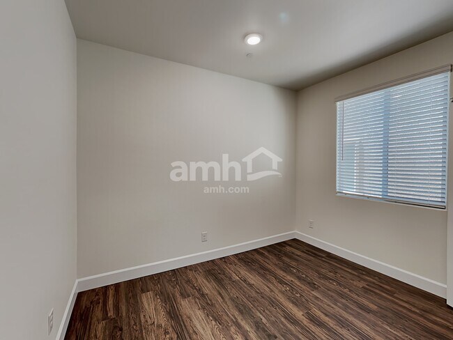 Building Photo - 308 Palazza Reserve Pl