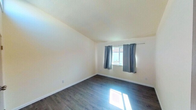 Building Photo - 2350 Osbun Rd