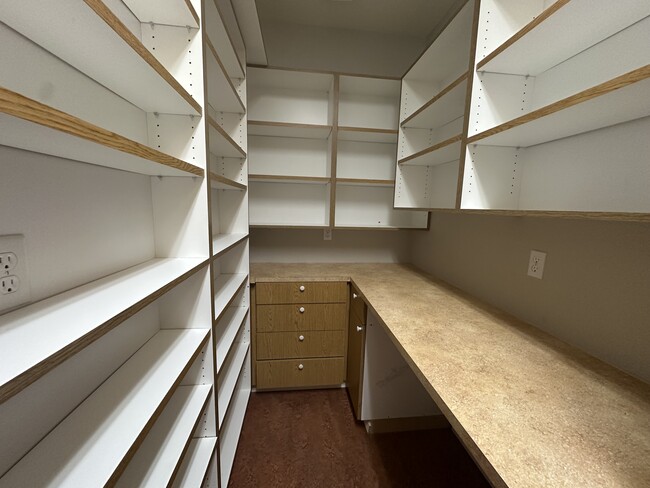 Building Photo - 3226 Chandler Egan Dr