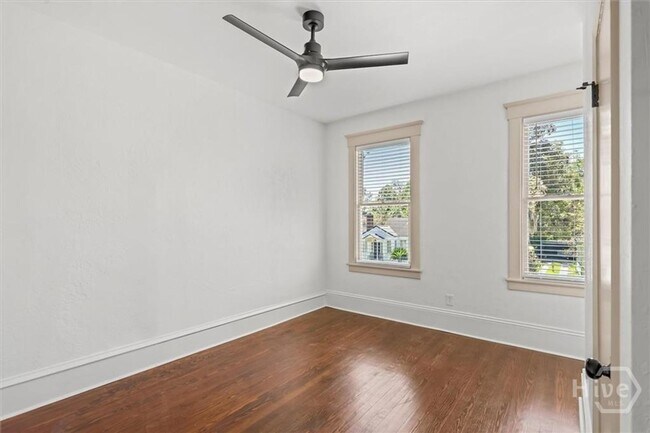 Building Photo - Beautifully Renovated 4-Bedroom Home with Charm & Modern Comfort – Savannah, GA